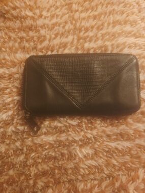 Linea Pelle Black Leather Zip Around Organizer Wallet Leopard Print NWOT Mint